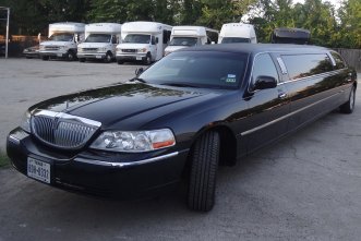 Luxury sedans and limo service in Rowlett